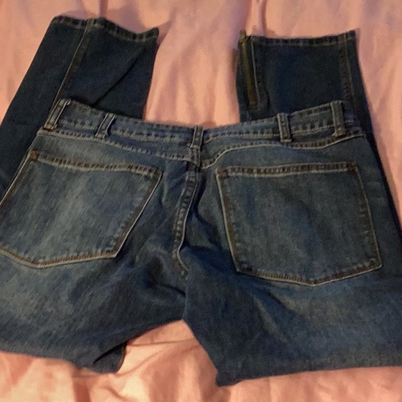 Wash, Dry, Fold brand men’s distressed jeans, 30x32 - Picture 2 of 5